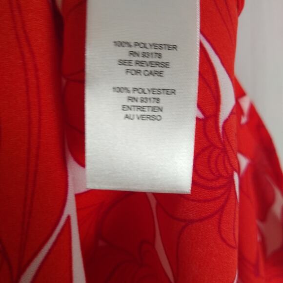 T Tahari Blouse Size XS Floral V Neck Sleeveless Blouse NWT - Picture 11 of 12